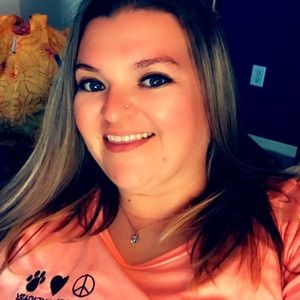 Meet your Posher, Melissa